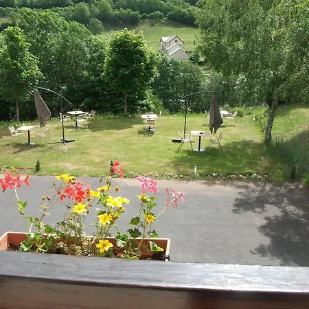 Le Brunet 3* Saint-Jacques-des-Blats